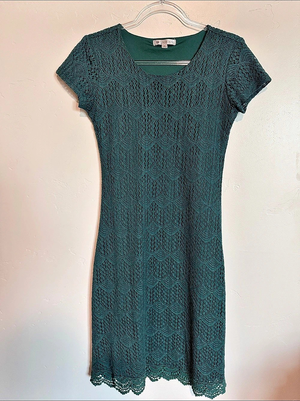 DE COLLECTION Lace Midi Dress in Green Size 6